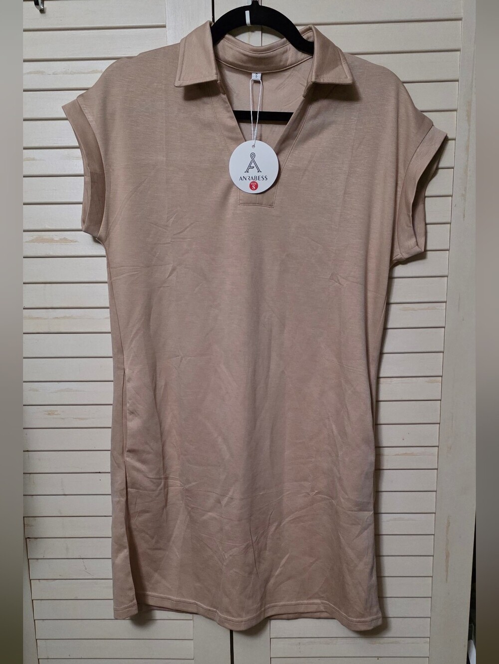 NWT ANRABESS Collared V-Neck T-Shirt Mini Dress with Pockets Almond Small